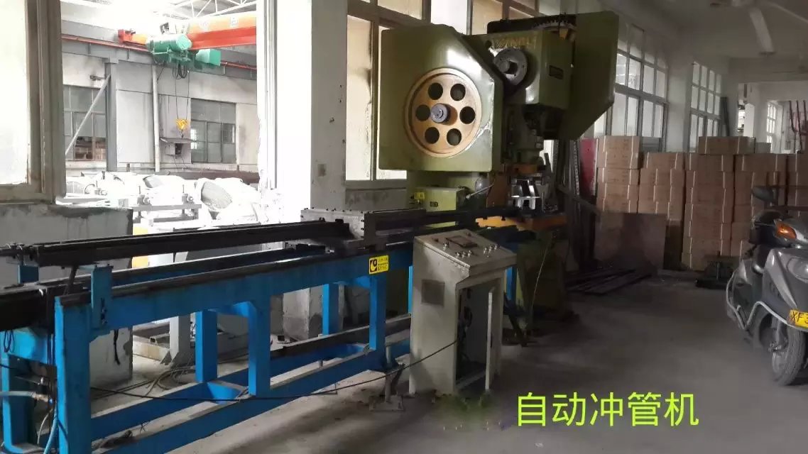 公（gōng）司（sī）機器